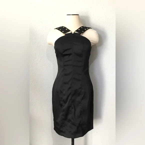 anne hathaway black and white dress Merced Mini Dress- True Black Small